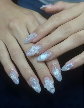 ネイル Iconic Nailのネイルデザイン