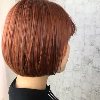ショート カラー 小顔レイヤー/ ベージュ🤍Rieのヘアスタイル