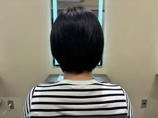 ショート カラー ヘアアレンジ 💟Opus // Mizuki🐕のヘアスタイル