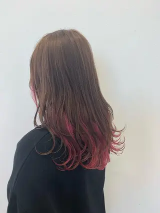 ミディアム 長山 茉白のヘアスタイル