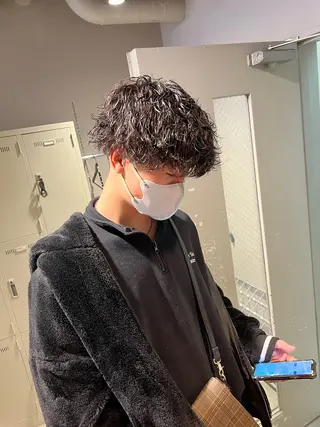 ミディアム パーマ メンズ メンズパーマ特化 TAIGAのヘアスタイル