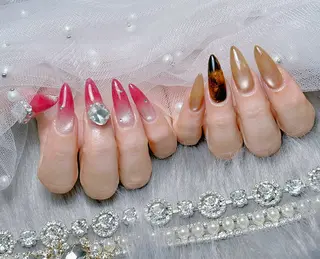 ネイル Luna Nail.Novaのネイルデザイン