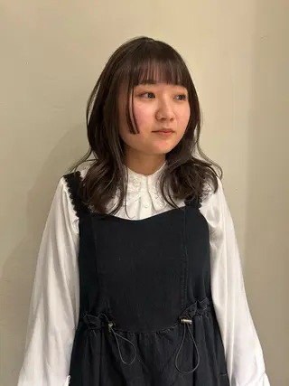 ミディアム カラー 海外レイヤー /NAGISAのヘアスタイル