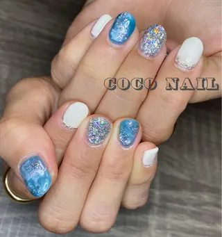 ネイル Mea Luna .のネイルデザイン
