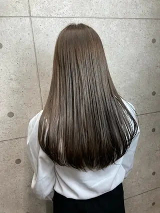 ロング カラー E:terne大宮店 ディレクター豊島穂希のヘアスタイル