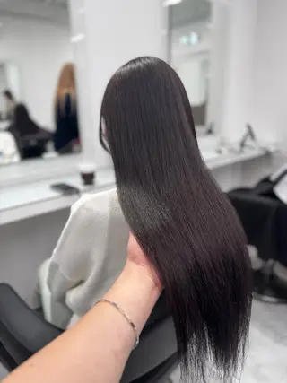 ロング カラー ヘアアレンジ 透け上品ハイトーン 職人ゆうと🤍のヘアスタイル