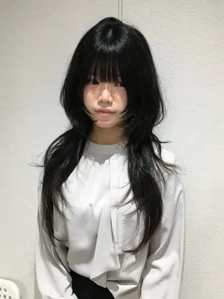 ロング Hanaka🪷 ニュアンス×レイヤーのヘアスタイル