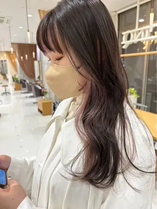 ロング カラー 寺岡 美結希のヘアスタイル