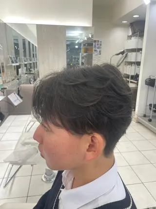 メンズ 成瀬スパイラル パーマ清水大隼のヘアスタイル