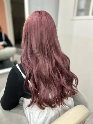 ロング ULUA ひまりのヘアスタイル