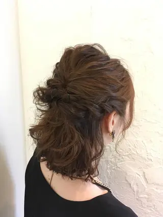ヘアアレンジ GOSSIP信国 瑞絵のヘアスタイル