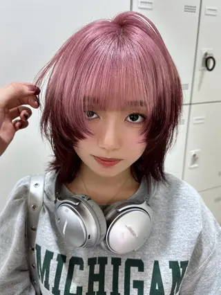ロング カラー ヘアアレンジ 艶カラー/ハイトーン /レイヤーカットのヘアスタイル