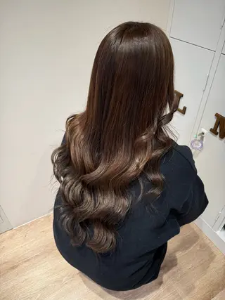 ロング カラー ✨武蔵小杉💎カラー 💋YUMENO🩷のヘアスタイル