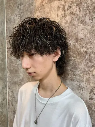 ミディアム パーマ メンズ 内山 京耶のヘアスタイル