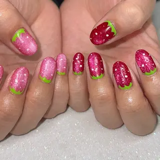 ネイル VIERU 🌈🎀💖のネイルデザイン