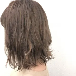 ミディアム ZAZA ASAMIのヘアスタイル