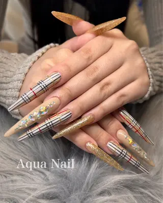 ネイル AQUA NAILのネイルデザイン