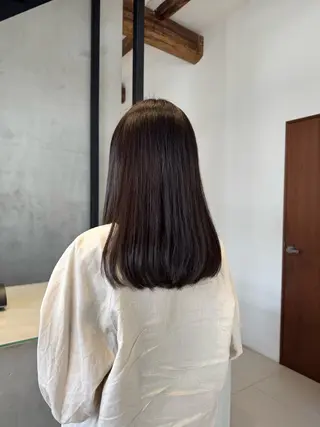 カラー kage Nanamiのヘアスタイル