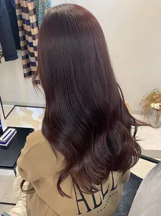 カラー 江坂 misaki のヘアスタイル