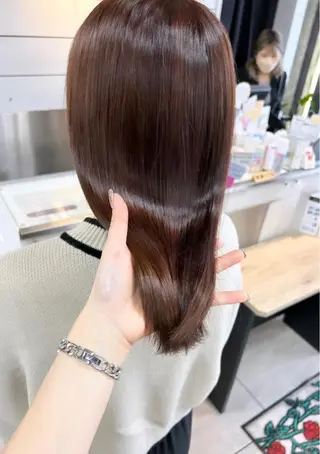 ミディアム レイヤー/艶髪カラー 森本くるみのヘアスタイル