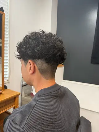 ショート パーマ メンズ Meteor 店長 祝田涼太のヘアスタイル