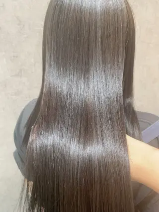 ロング カラー 嶋岡 乃愛のヘアスタイル