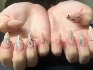ネイル Chika .のネイルデザイン