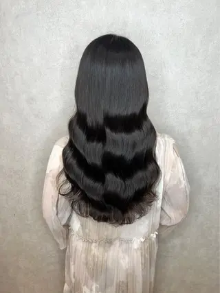ロング カラー ‎🤍髪質改善‎🤍 レイヤーカット‎🤍のヘアスタイル