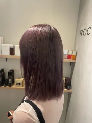 ミディアム ROCCO アイナ/ レイヤー透明感カラーのヘアスタイル