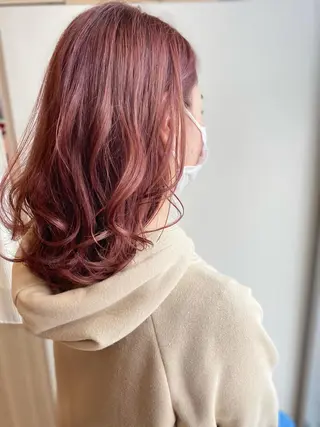 セミロング 小川 愛のヘアスタイル