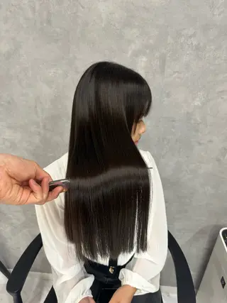 ロング カラー 10月限定モニター 髪質改善美髪矯正のヘアスタイル