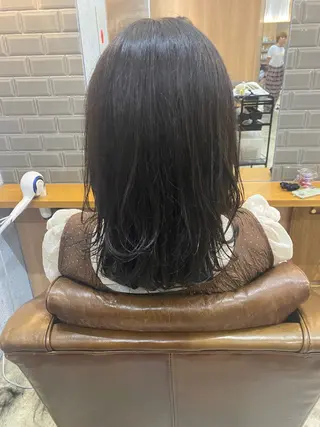 ロング モリタ アンナのヘアスタイル