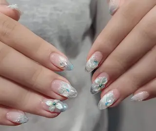ネイル Pure&Rich Nailのネイルデザイン