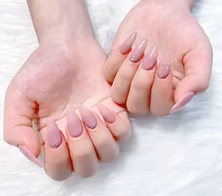 カラー Rin Hana Nailのネイルデザイン