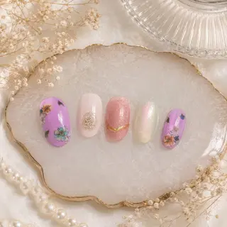 ネイル Reivl  Nails のネイルデザイン