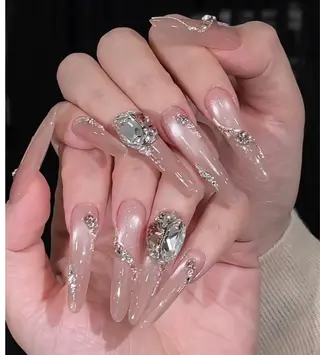 ネイル D-BEAUTY Nailsalonのネイルデザイン