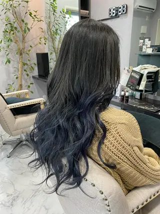 ロング カラー FAVORE 【ファヴォーレ】のヘアスタイル