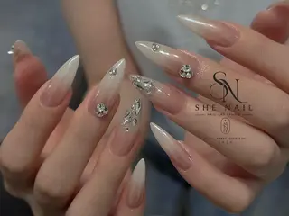 ネイル 博多 SHE Nailのネイルデザイン