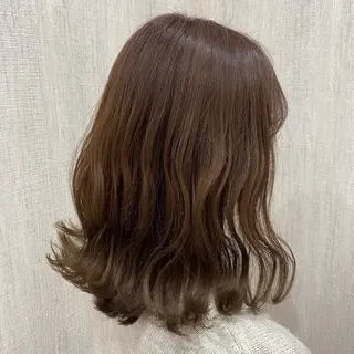 ミディアム カラー 🫧透け感⋆艶髪💎 山口アヤカのヘアスタイル