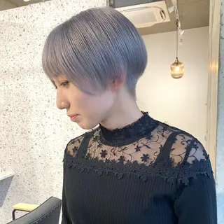 ショート カラー ヘアアレンジ lani ブリーチ /ダブルカラーのヘアスタイル