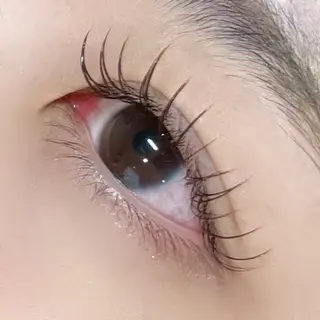 マツエク・マツパ 💙tomura nina🌛の眉毛・アイブロウイメージ