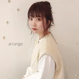 セミロング ヘアアレンジ 市川 千夏のヘアスタイル