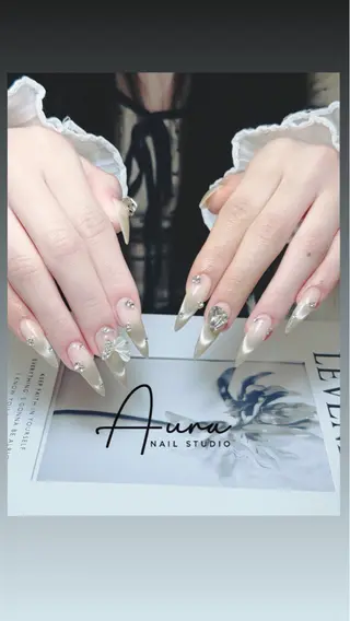 ネイル Aura Nail HanNaのネイルデザイン