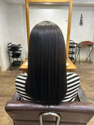 セミロング カラー 吉田 萌花のヘアスタイル
