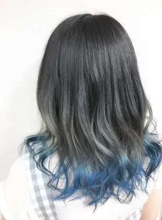 カラー 最高級エクステ /羽エクステ白石宇由のヘアスタイル