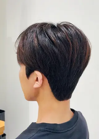 ショート GRANMASH 竹田  瑠依希のヘアスタイル