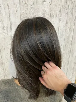 ロング カラー ヘアアレンジ マツエク・マツパ 勝河 怜楊のヘアスタイル