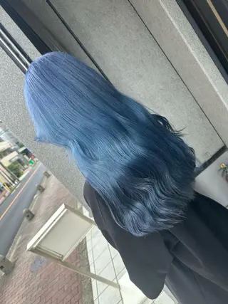 ロング カラー ブリーチ特化🌈 MANATOのヘアスタイル