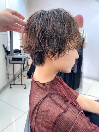 ショート カラー パーマ パーマウルフショート 濱田匠のヘアスタイル