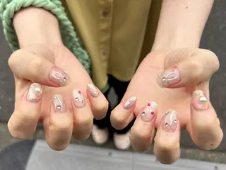 ネイル 阿部 琴子のネイルデザイン